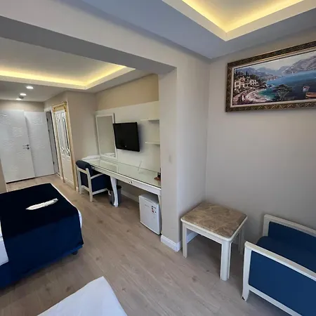 Hotel Barbarosa *